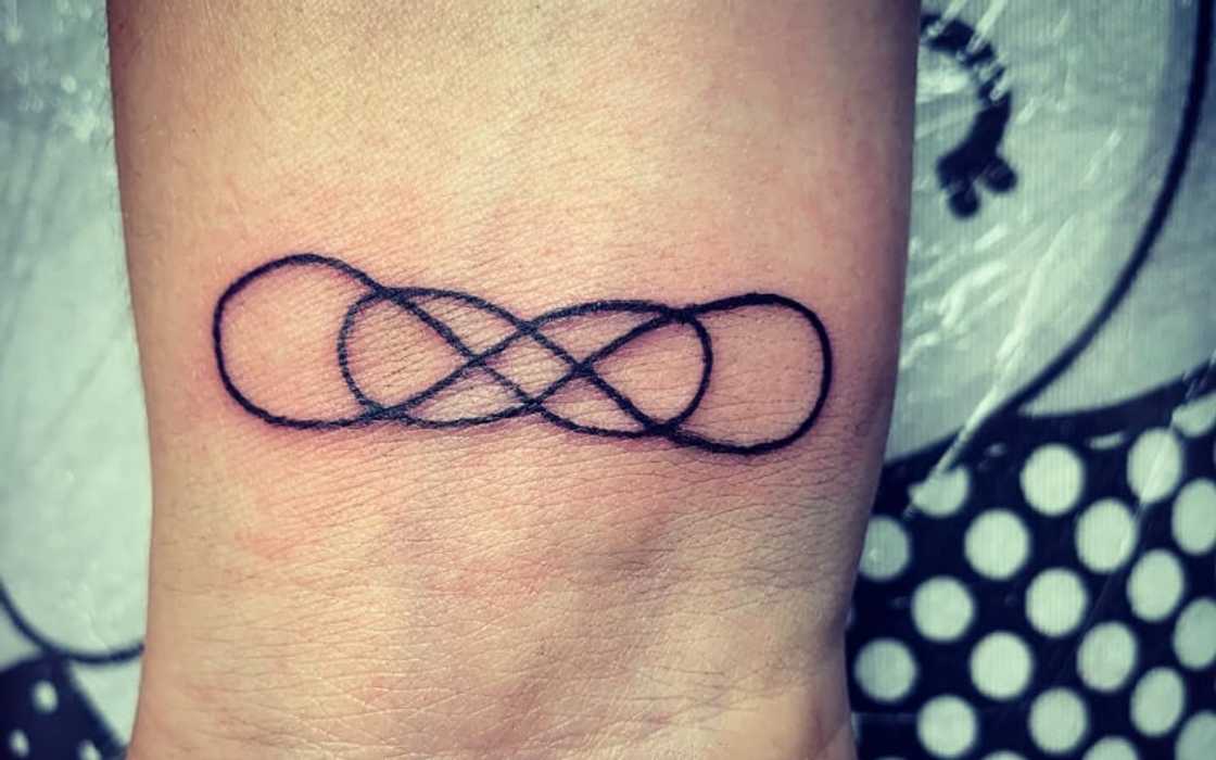 Infinity tattoo designs Infinity tattoo designs