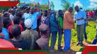 Video ya Money Bior Akiwagawa Pesa Wakazi wa Kasipul Akifanya Kampeni Yazua Gumzo Mitandaoni